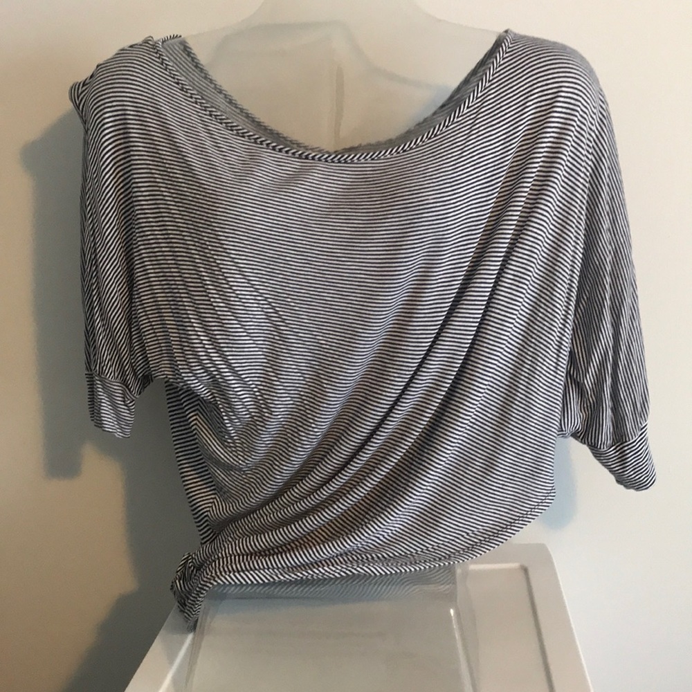 Sweet Pea top